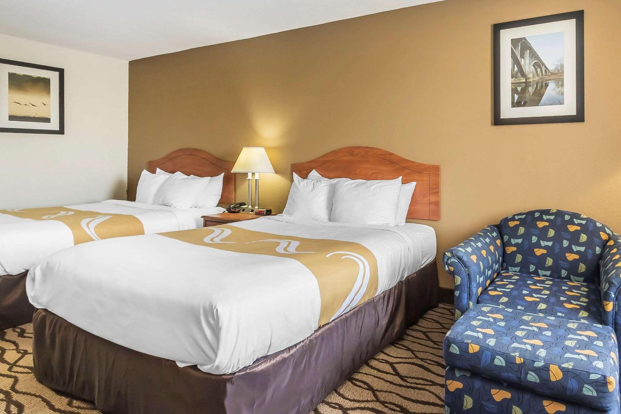 Quality Inn Charleston - Sikeston Εξωτερικό φωτογραφία