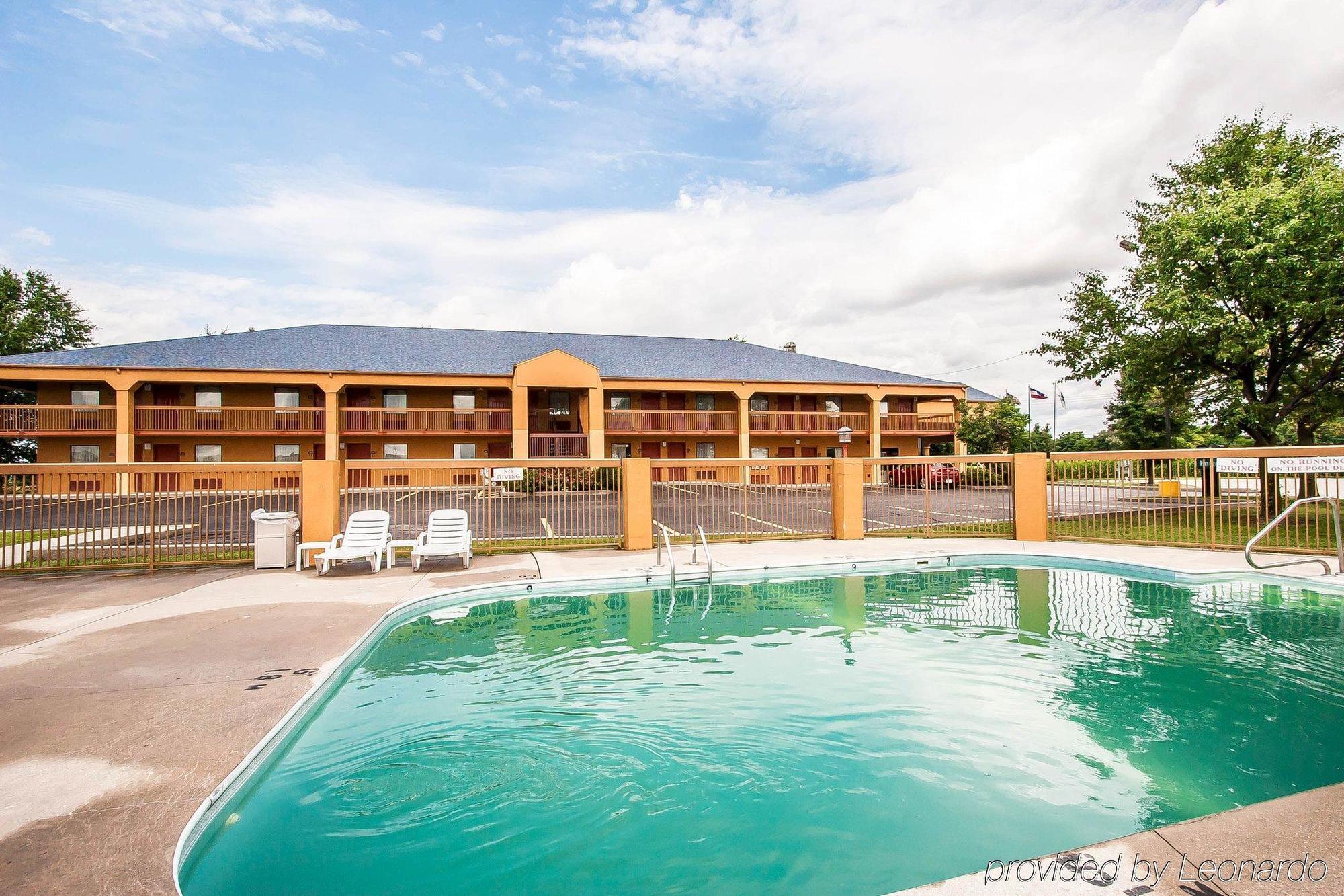 Quality Inn Charleston - Sikeston Εξωτερικό φωτογραφία